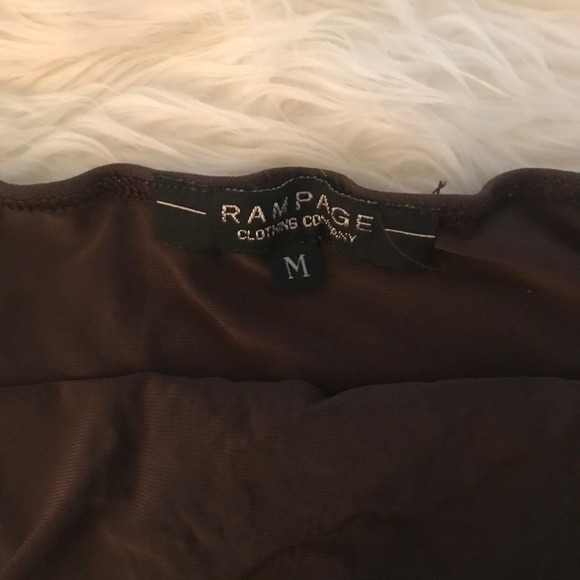 Halter top - Picture 2 of 3